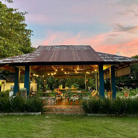 Bed and Breakfast Campito Loving Higüey Exterior foto